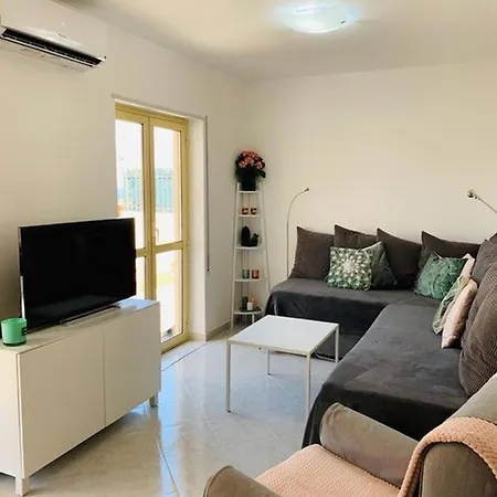 Appartement Nuovissimo Alloggio A Pizzo Complesso Con Piscina